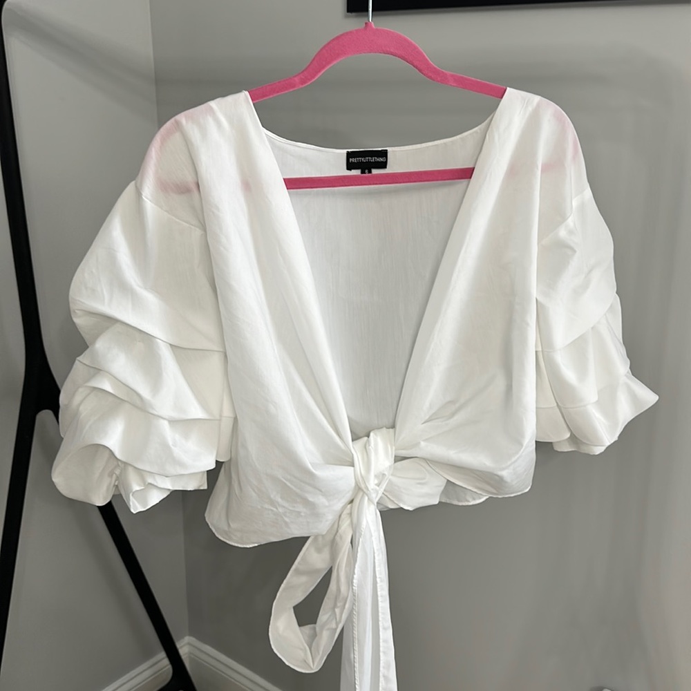 PrettyLittleThing Marlow White Ruffle Sleeve Wrap Top Size 2 Tie Front Blouse